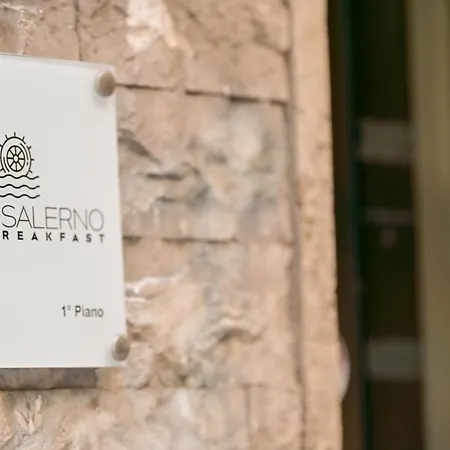 Living Bed & Breakfast Salerno
