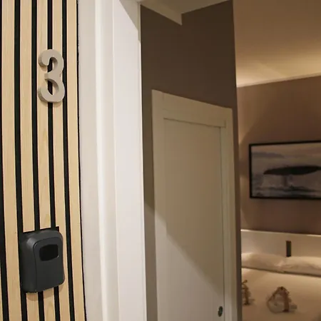 Living Bed & Breakfast 4*